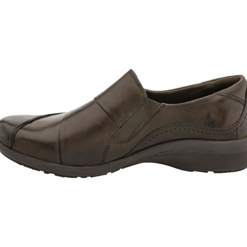 Earth Anise Shoes, Color: Bark, Soft Leather, women's sz 7.5 New in Box!